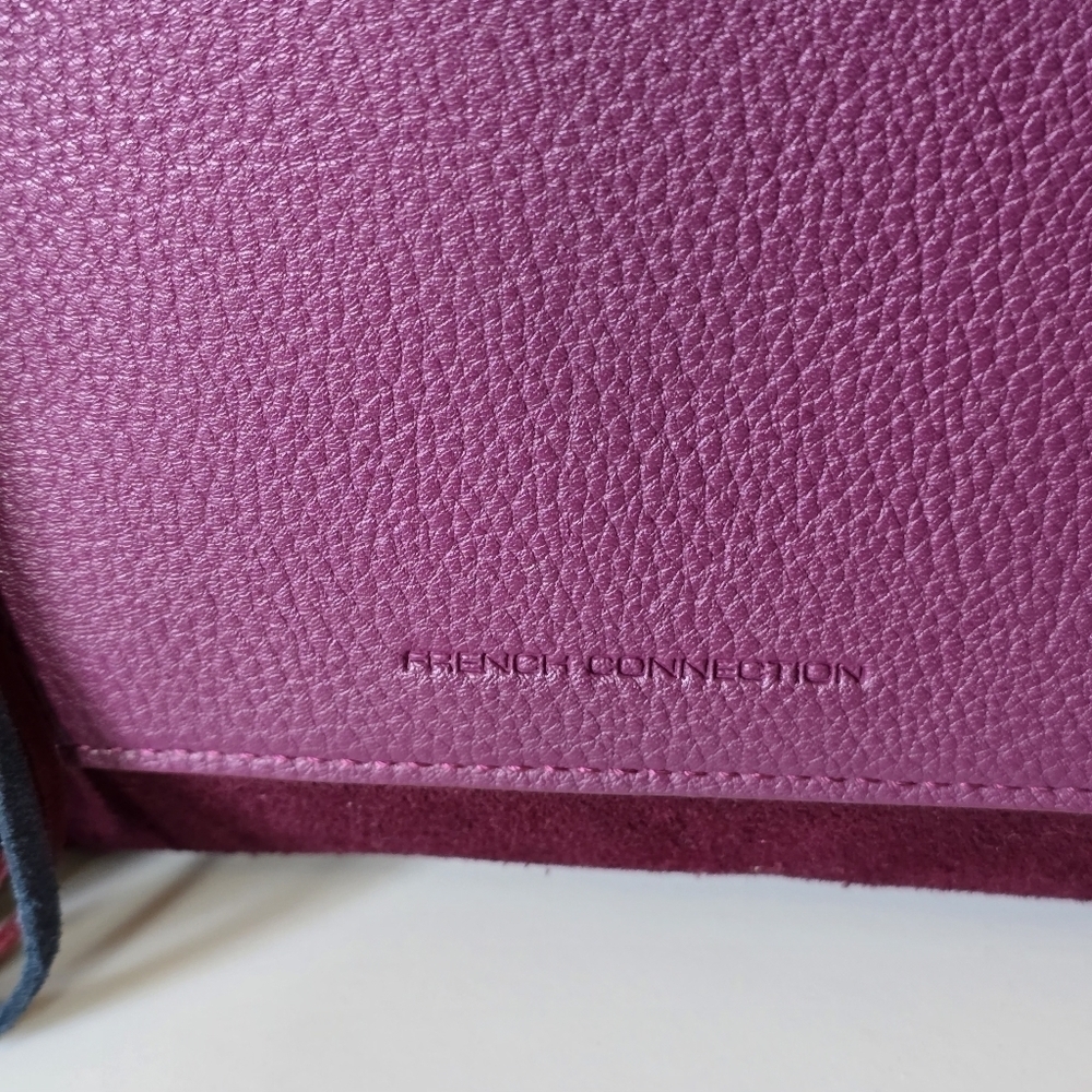 French connection faux leather crossbody shoulder bag color burgundy - Picture 2 of 9